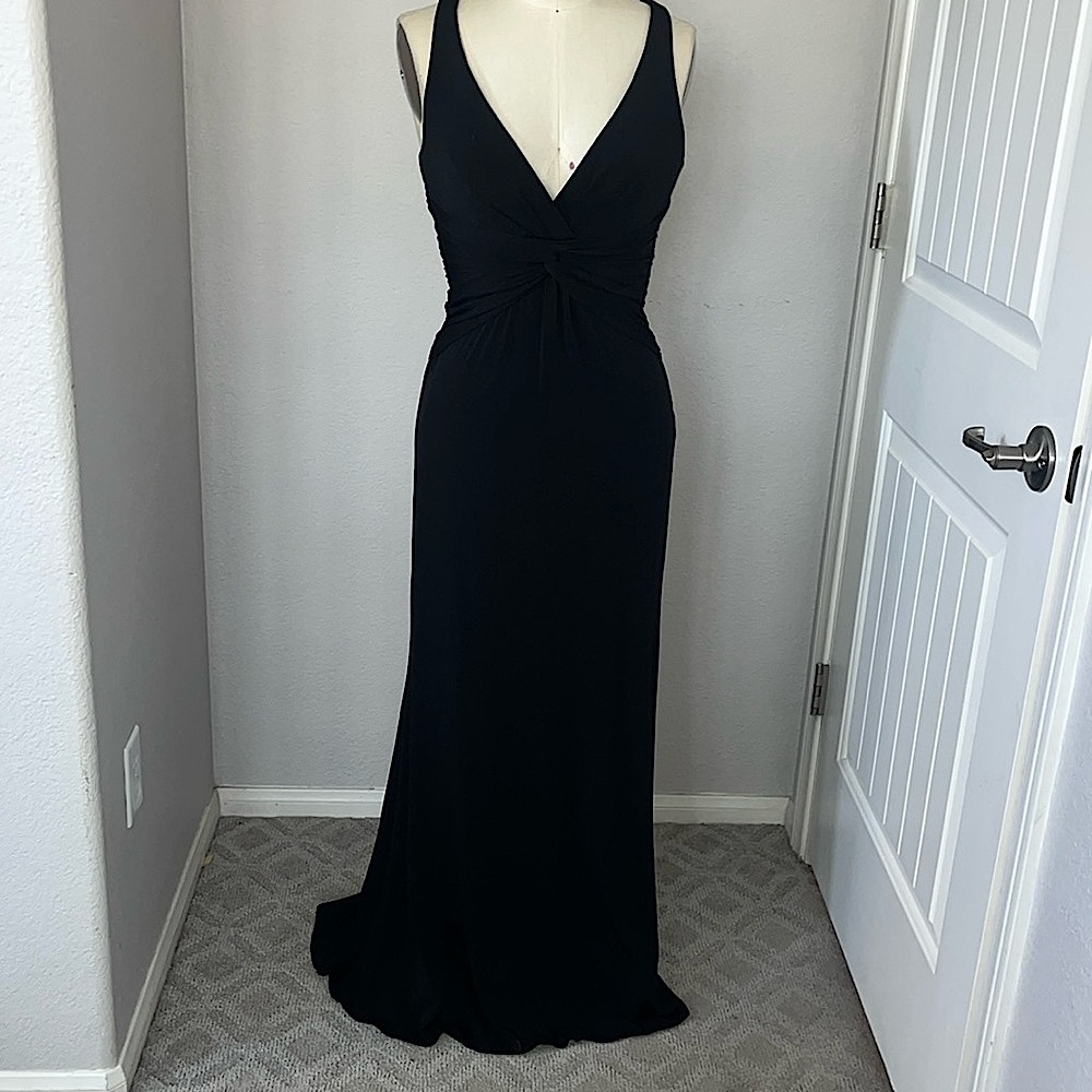 Laundry by Shelli Segal formal gown
